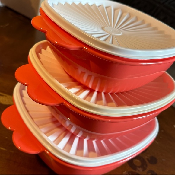 Tupperware Servalier Bowls Set - Picture 4 of 10